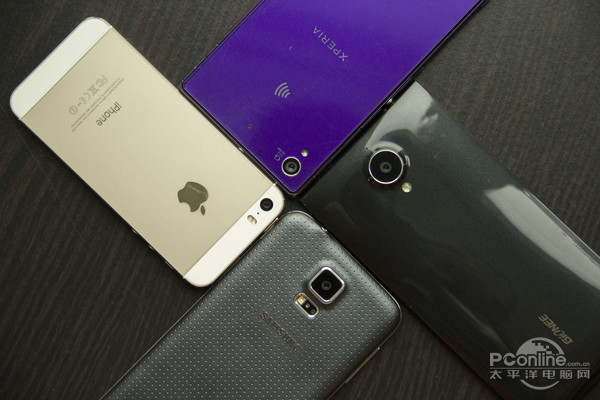 苹果和三星是一个档次吗(2023最建议买三款手机)